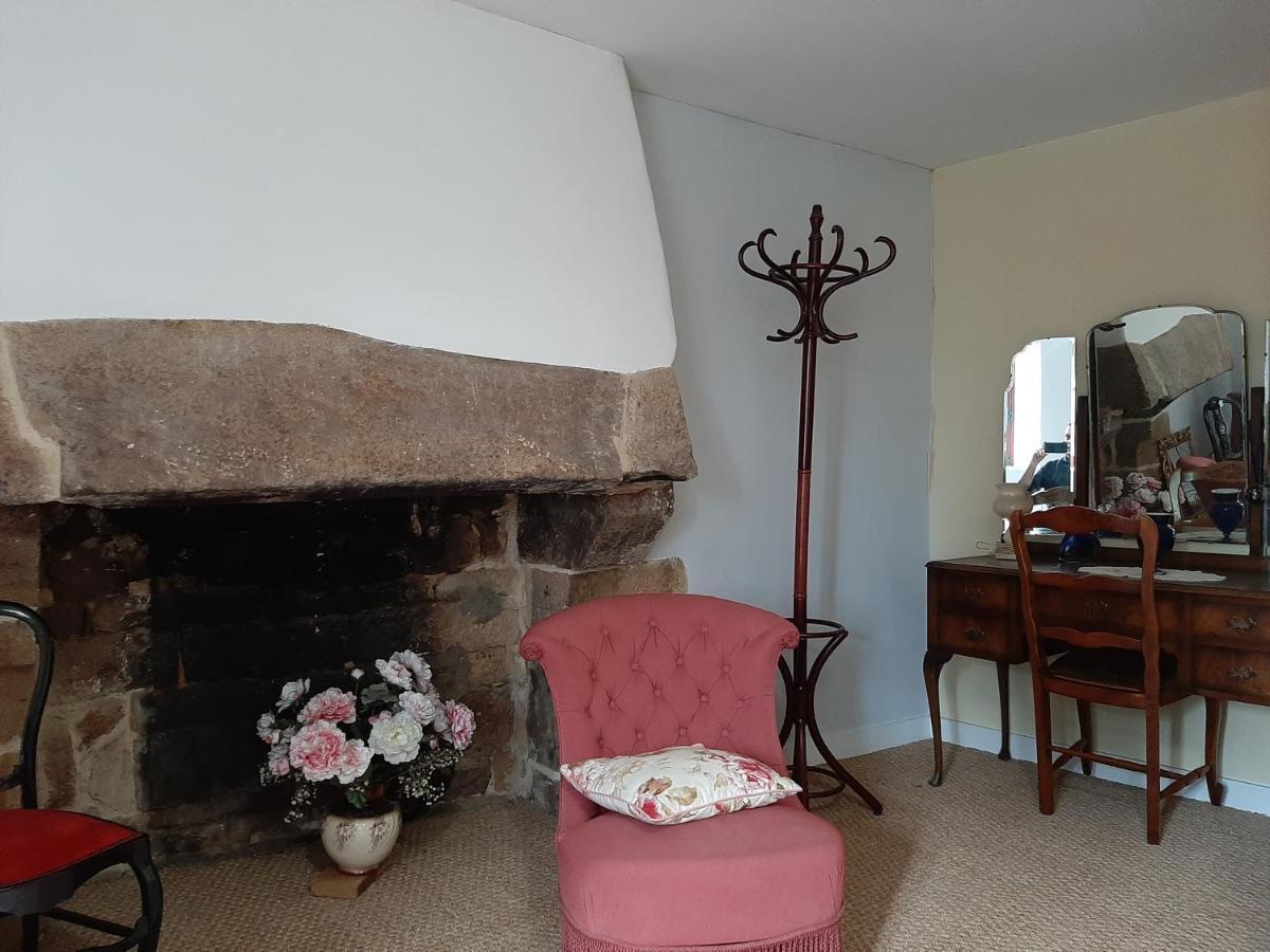 Ty Koant Bed & Breakfast Daoulas Bagian luar foto